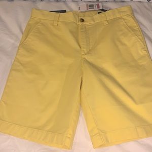 Vineyard Vines cotton Breaker Boys shorts size 12 NWT
